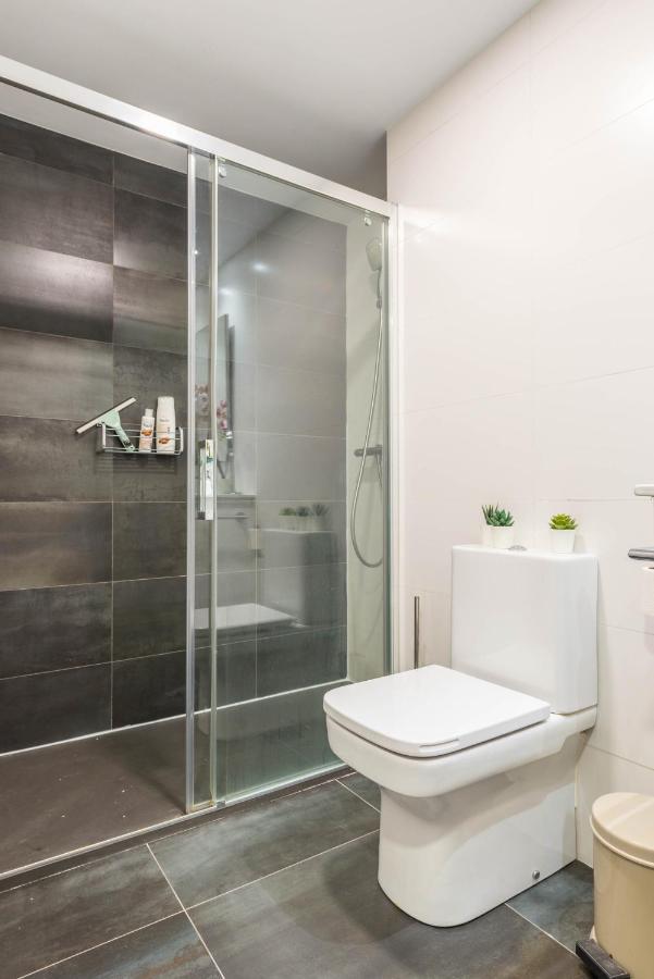 Bonita Habitacion Con Balcon Villaviciosa de Odón Εξωτερικό φωτογραφία