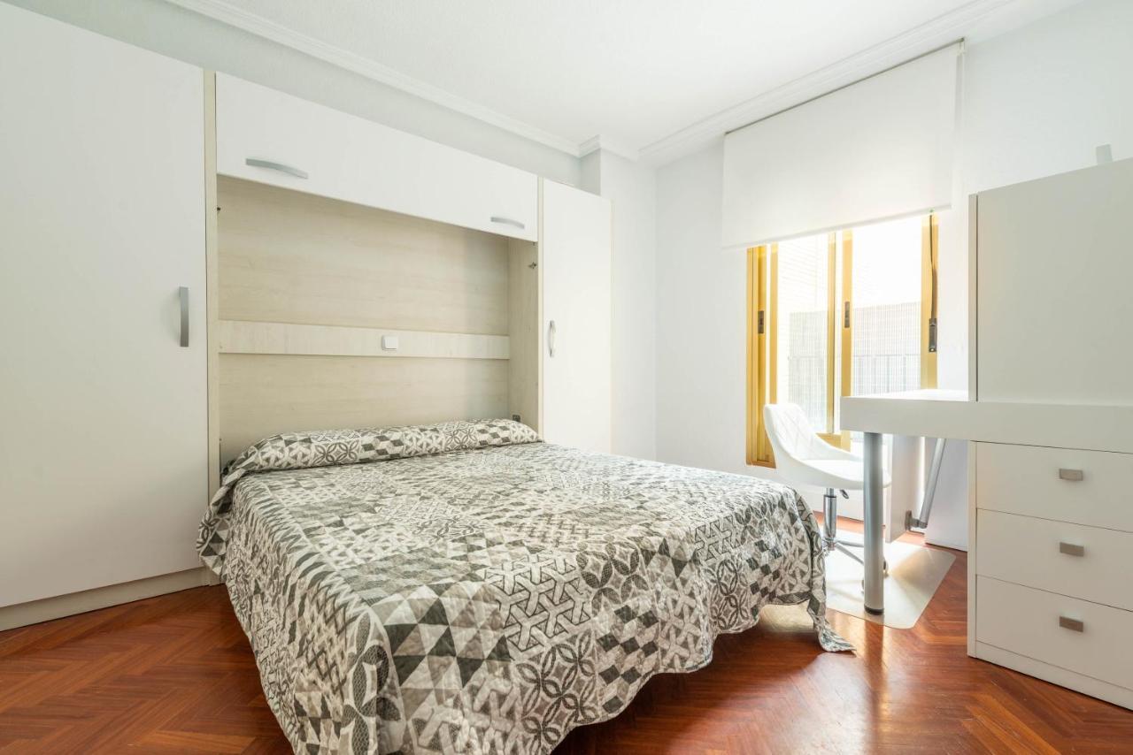 Bonita Habitacion Con Balcon Villaviciosa de Odón Εξωτερικό φωτογραφία