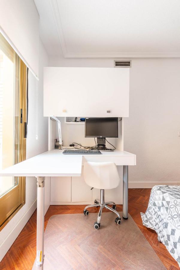 Bonita Habitacion Con Balcon Villaviciosa de Odón Εξωτερικό φωτογραφία